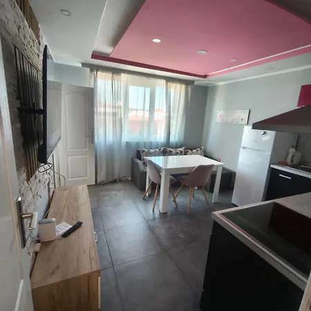 公寓 александрови *